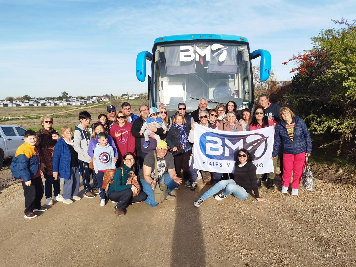 Grupo de viajeros con BM Viajes y Turismo
